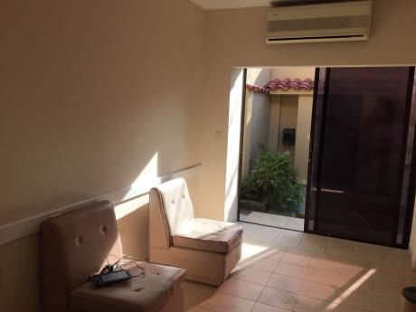 Casa Para Oficina O Consultorio En Bº Ciudad Nueva