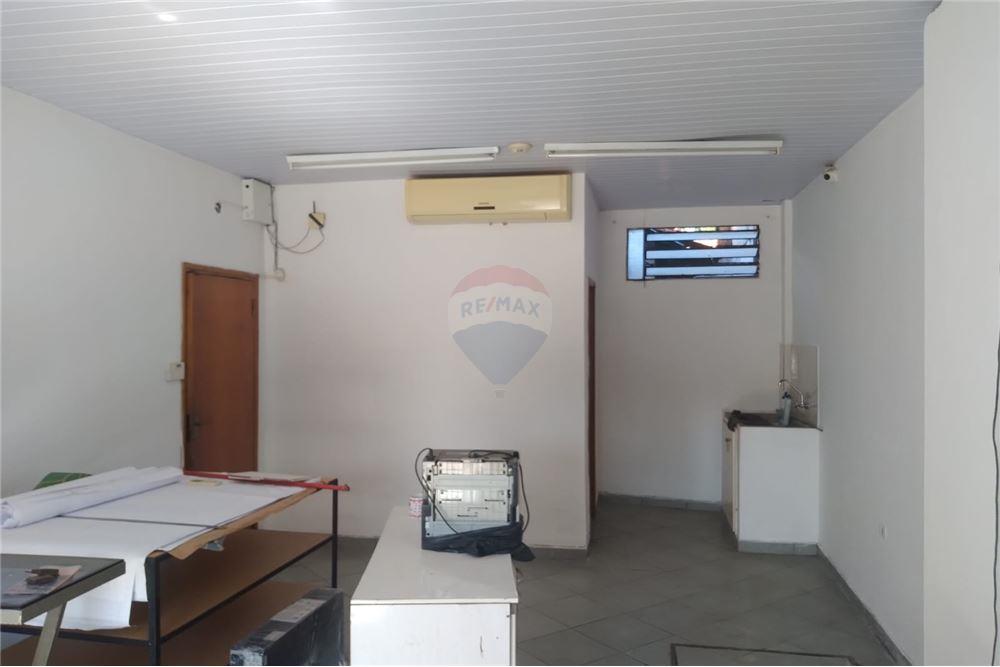 SALON COMERCIAL EN HERRERA — foto 2