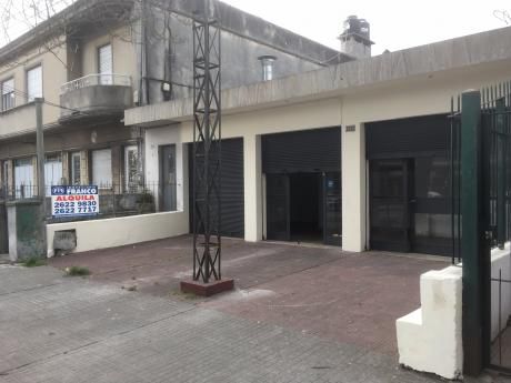 Alquiler Local Comercial Sobre Monte Caseros!
