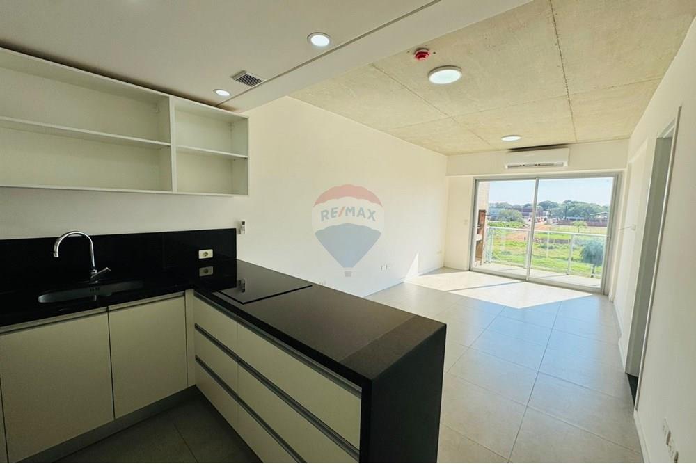 Departamento - Alquiler - Luque, Paraguay — foto 2