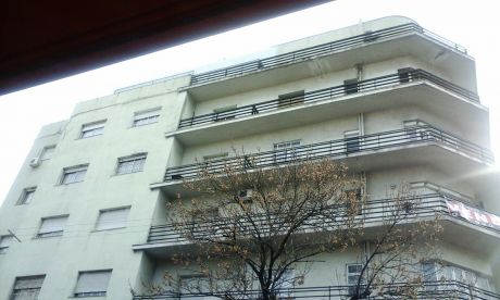 Venta Apartamentos 3 Dormitorios En Centro Con Garaje