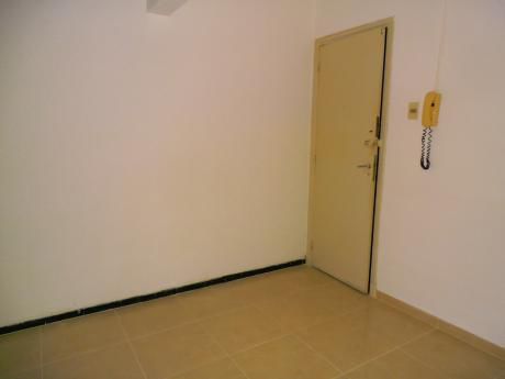 1777 Apartamento Buceo Un Dormitorio Proximo A Centros De Estudio