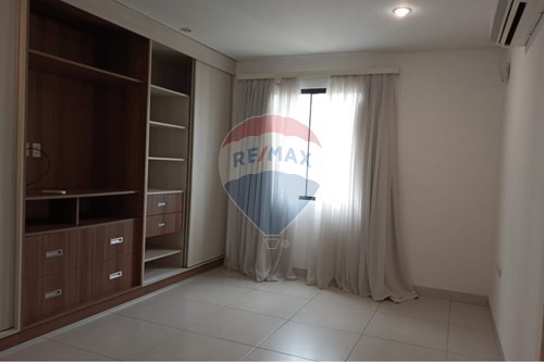 Vendo departamento Ycua Sati — foto 2