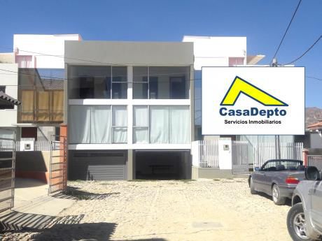 Casa Pareada En Venta, Achumani, Las Lomas, La Paz, Bolivia