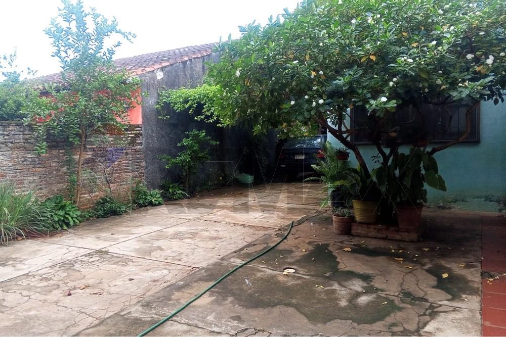 Casa - Venta - Ñemby, Central, Paraguay — foto 2