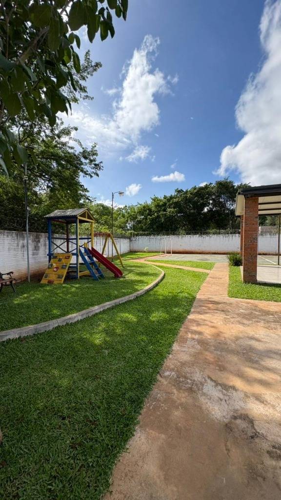 VENDO CASA EN LUQUE CONDOMINIO TAVAMAY — foto 3