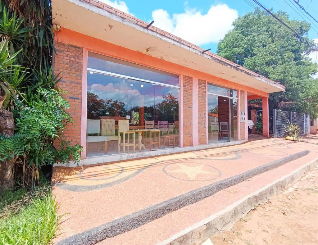 Local Comercial - Venta - Luque, Paraguay — foto 2