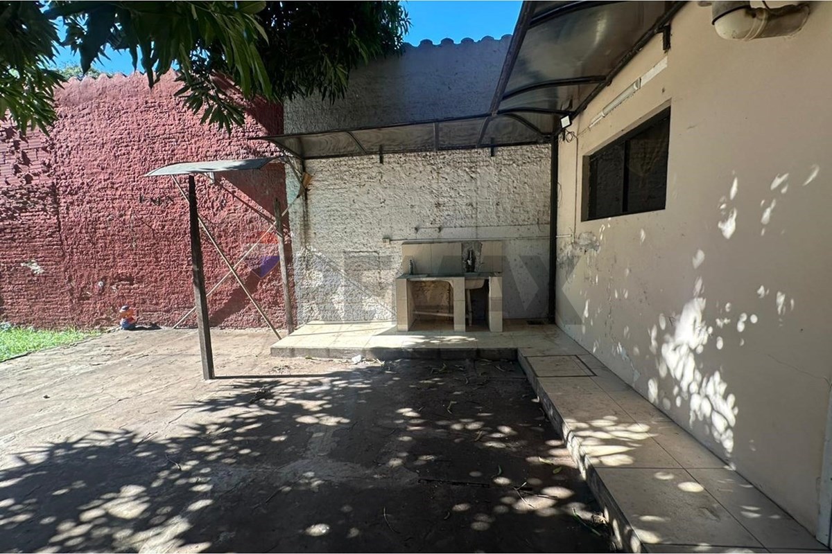 ALQUILO CASA EN ASUNCIÓN BARRIO SAN VICENTE — foto 2