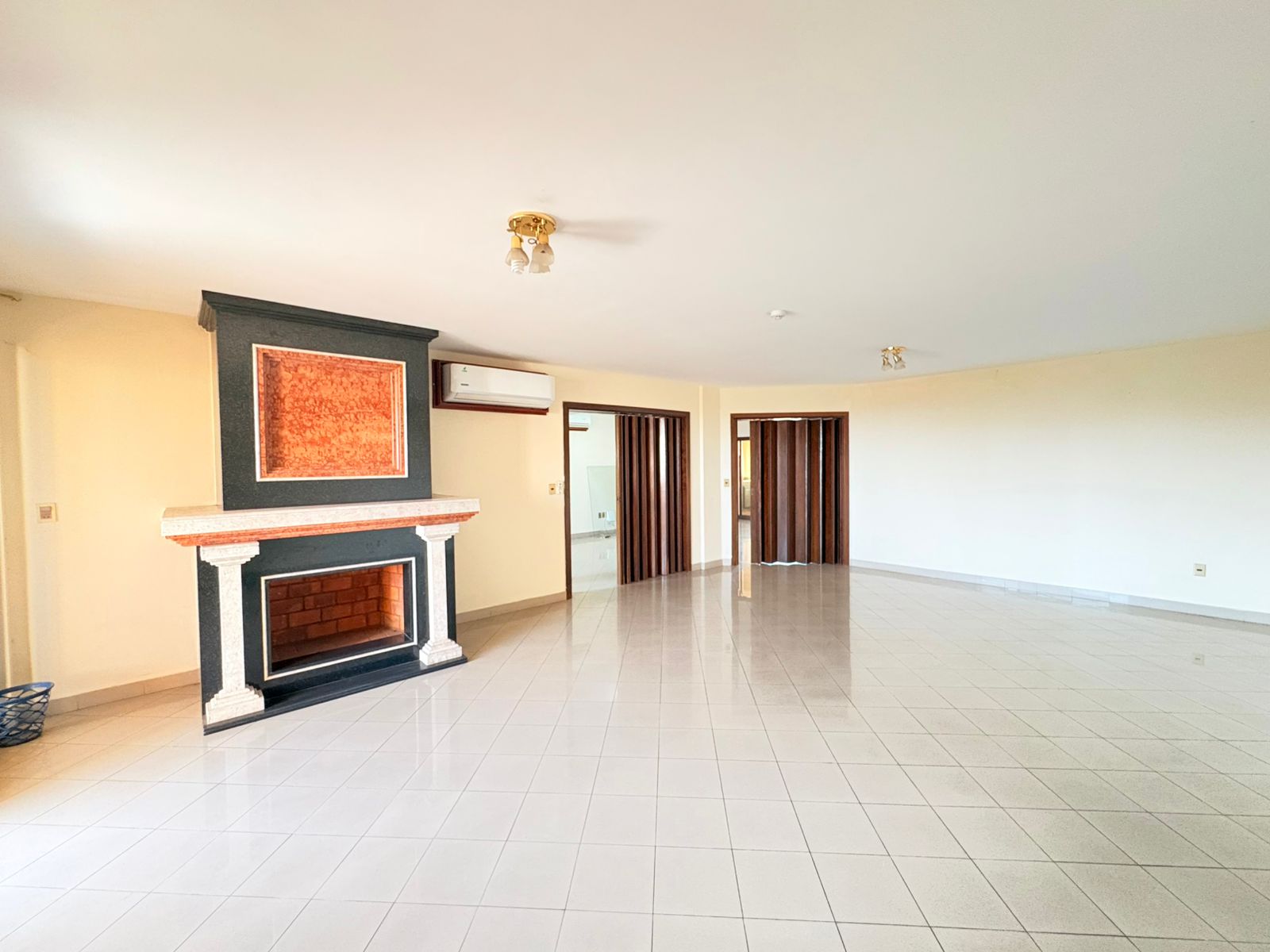 ALQUILO PENTHOUSE DE 3 NIVELES Y 1.000 M2 — foto 2