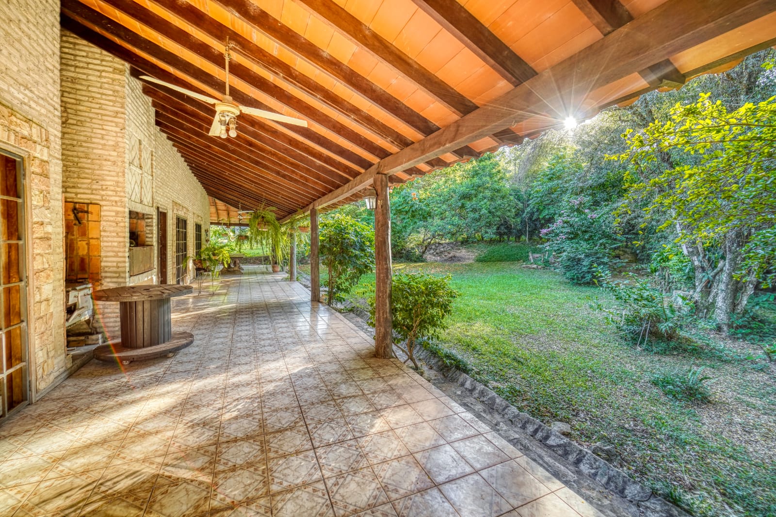 VENDO HERMOSA CASA QUINTA EN NUEVA COLOMBIA,SOBRE RUTA — foto 3