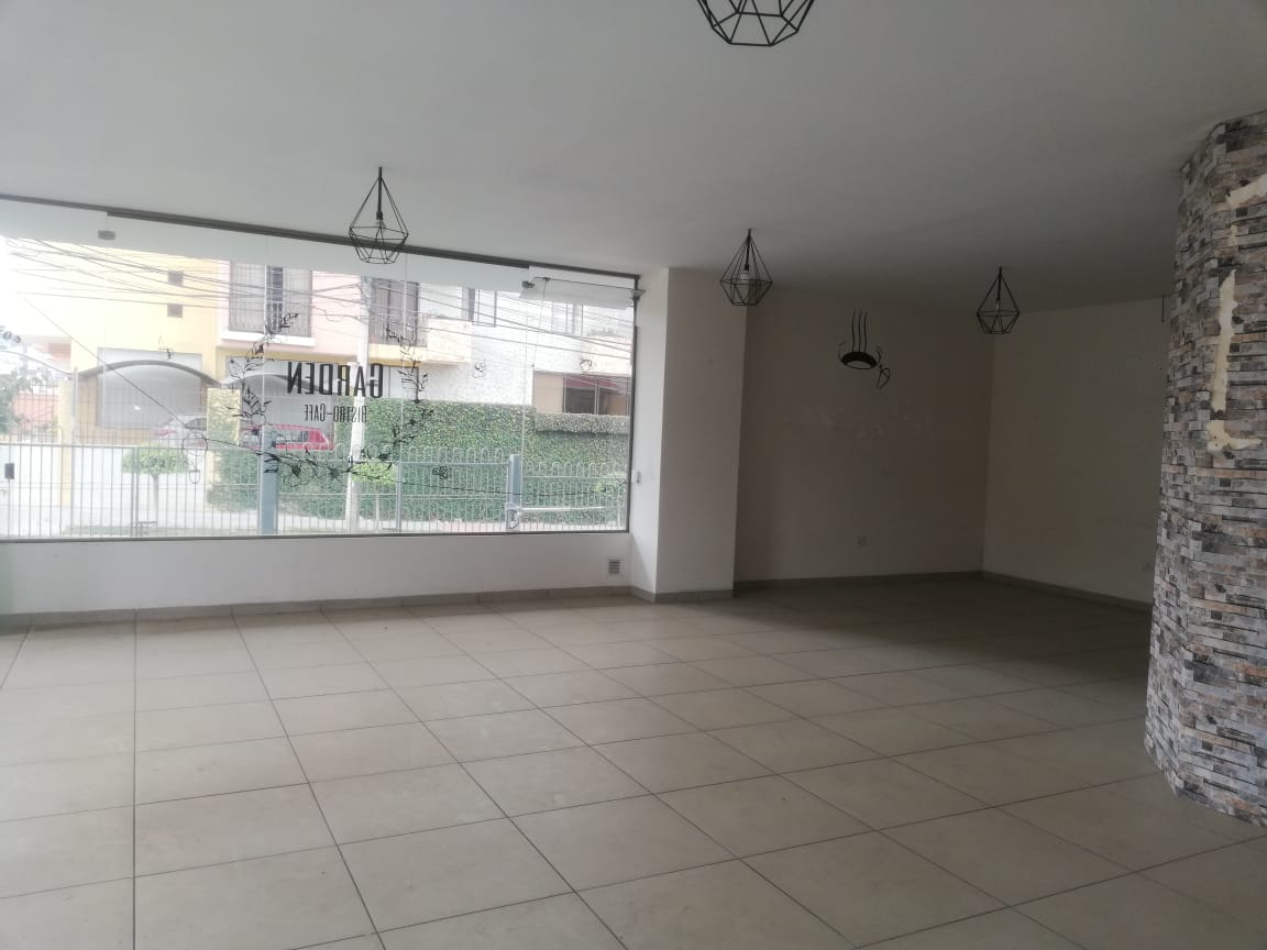 Local Comercial Calle Man Cesped