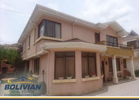 Las Lomas, Bonita Casa En Venta