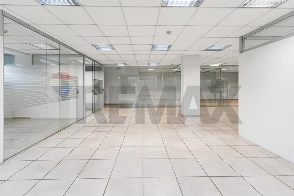 EN ALQUILER | OFICINAS CORPORATIVAS EN EDIFICIO BUSINESS CENTER — foto 2