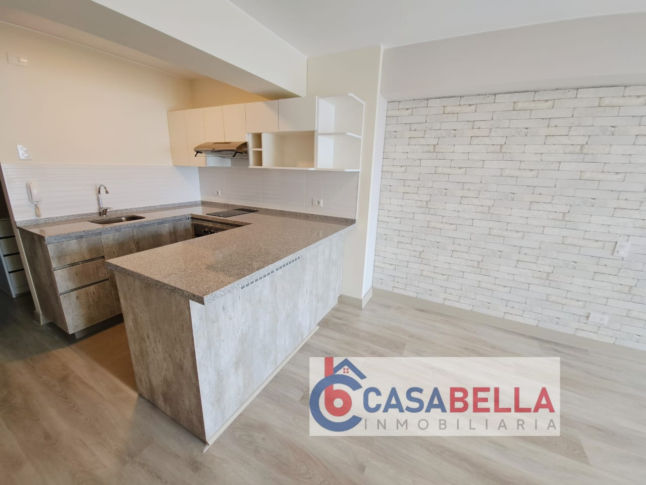 Minidepartamento en alquiler en La Victoria