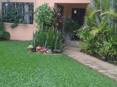 Oferta Hermosa Casa En Barrio Santa Maria!
