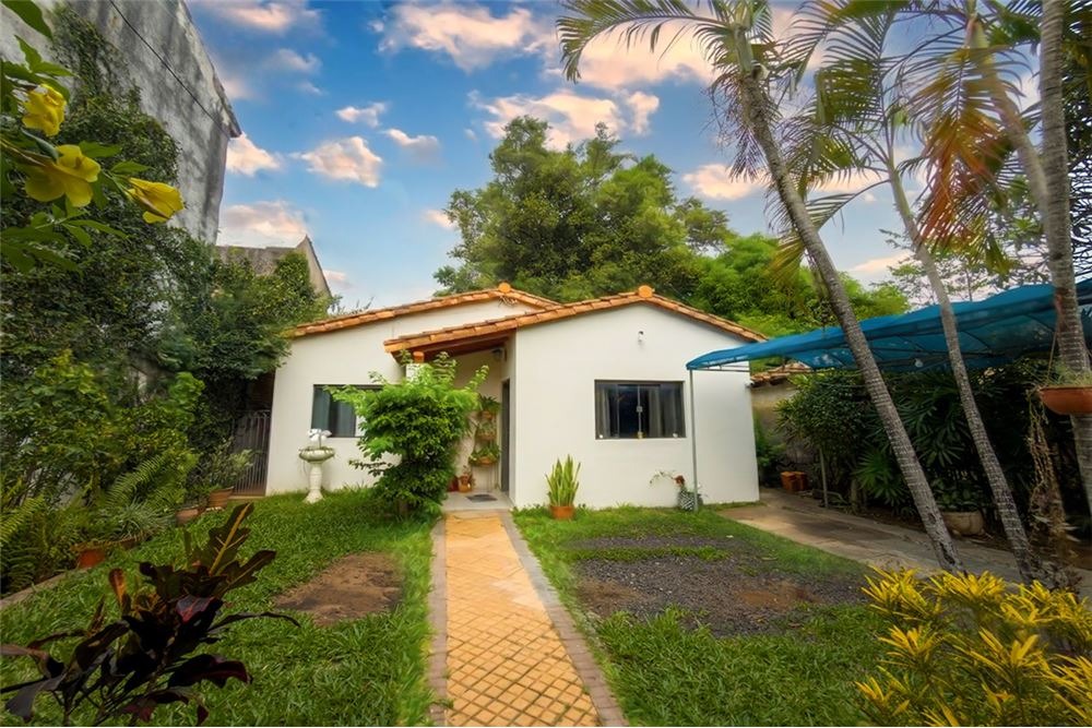 Casa en venta en Jara