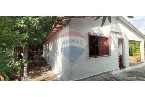 Vendo Casa de 3 Habitaciones en Ñemby Bº Mbokajaty — foto 2