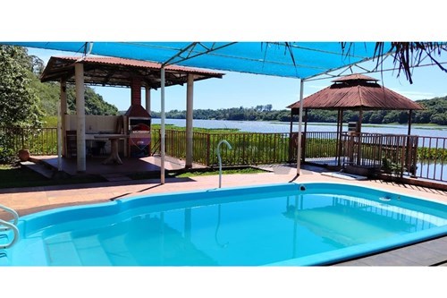 Vendo Casa Quinta de 3 hectáreas sobre el Río Acaray en Hernandarias — foto 2
