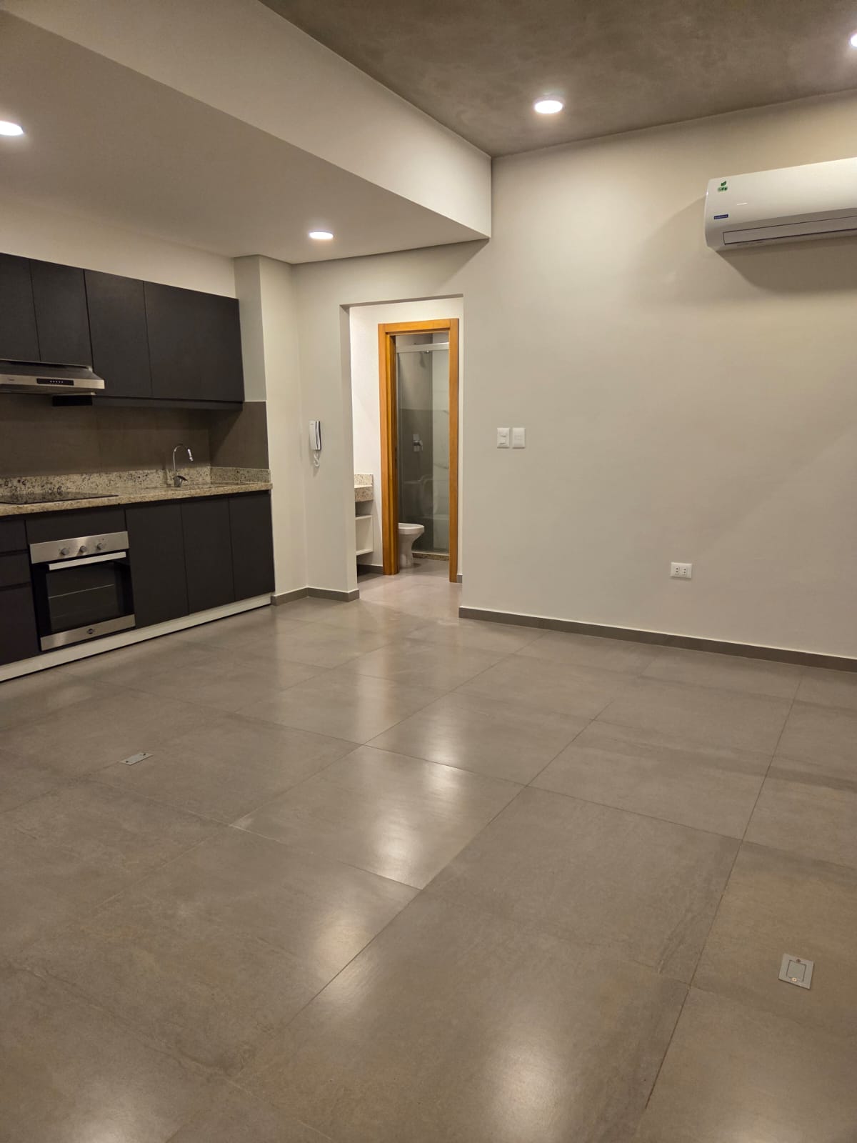 DEPARTAMENTO DE 1 DORMITORIO EN ALQUILER – FERNANDO DE LA MORA NORTE — foto 2