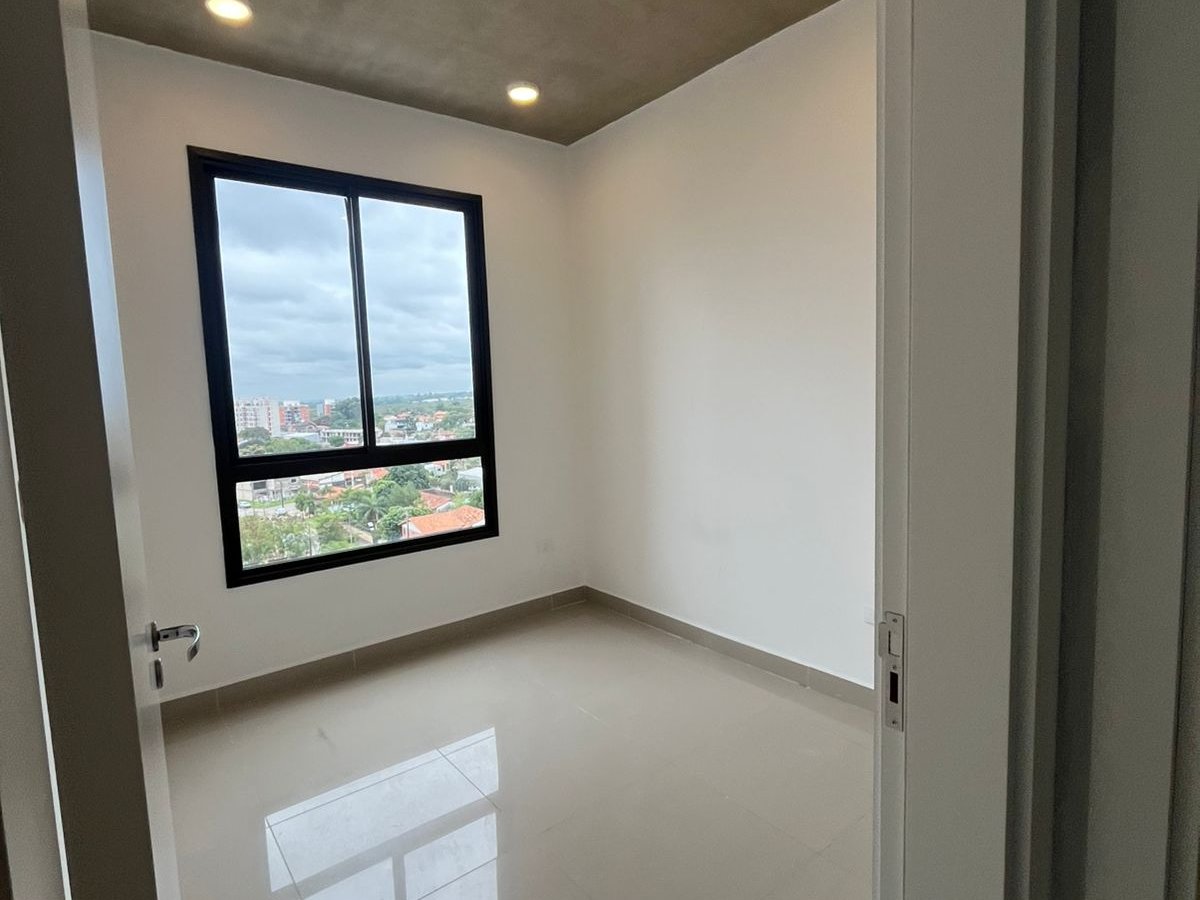 ALQUILO DEPARTAMENTO 1 DORM EN CAMPO GRANDE, LUQUE — foto 3