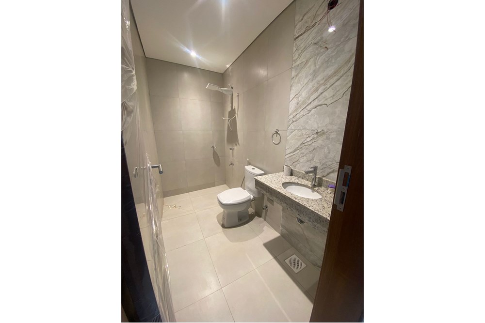 Casa - Venta - Luque, Paraguay — foto 3