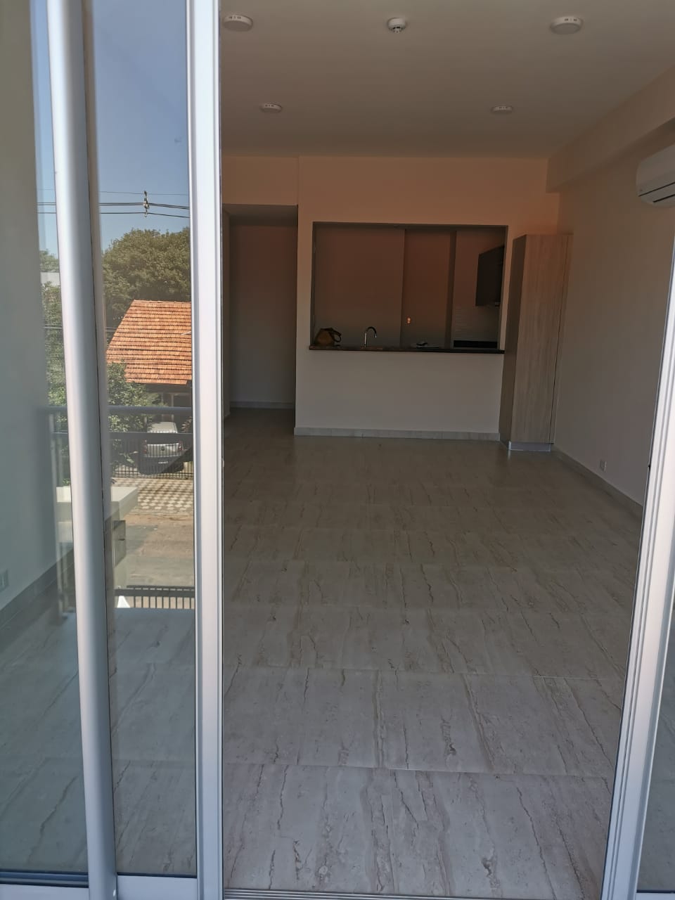 Alquilo hermoso departamento en Herrera — foto 2