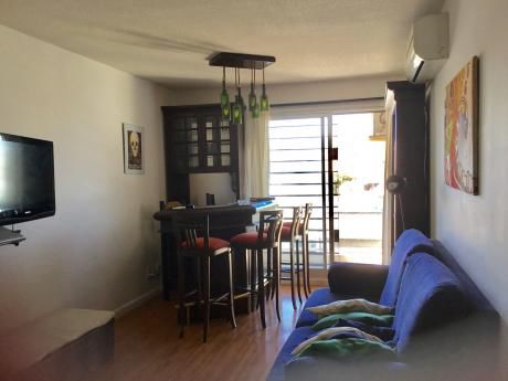 Apartamento De Dos Dormitorios