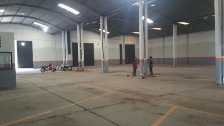 Alquilo Deposito En Asunción Por 419 Mts2, Zona Asunción Golf Club