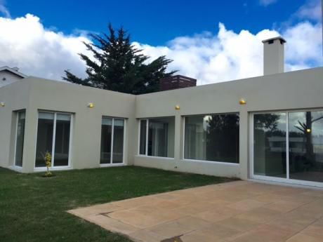 Casa En Altos De La Tahona Alquilada Para Inversión