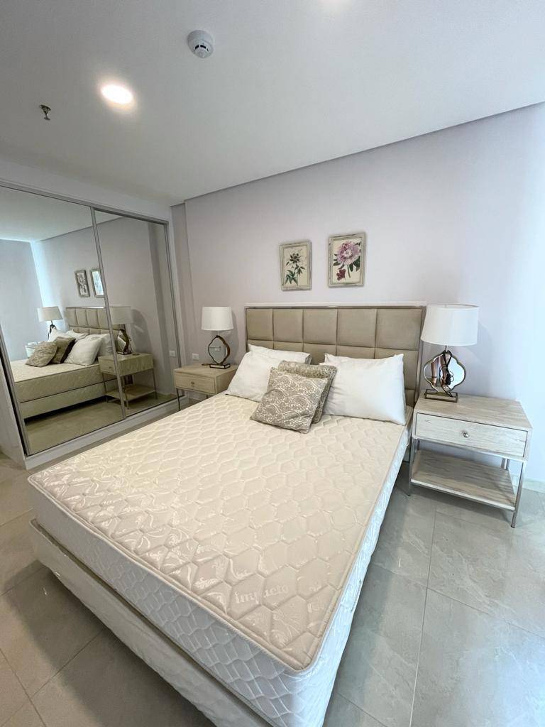 En Alquiler Departamento Amoblado en Edificio Ancora — foto 3