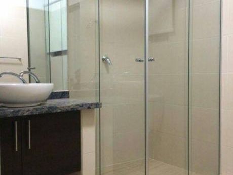 Bienes Raices Fenix Alquila Casa