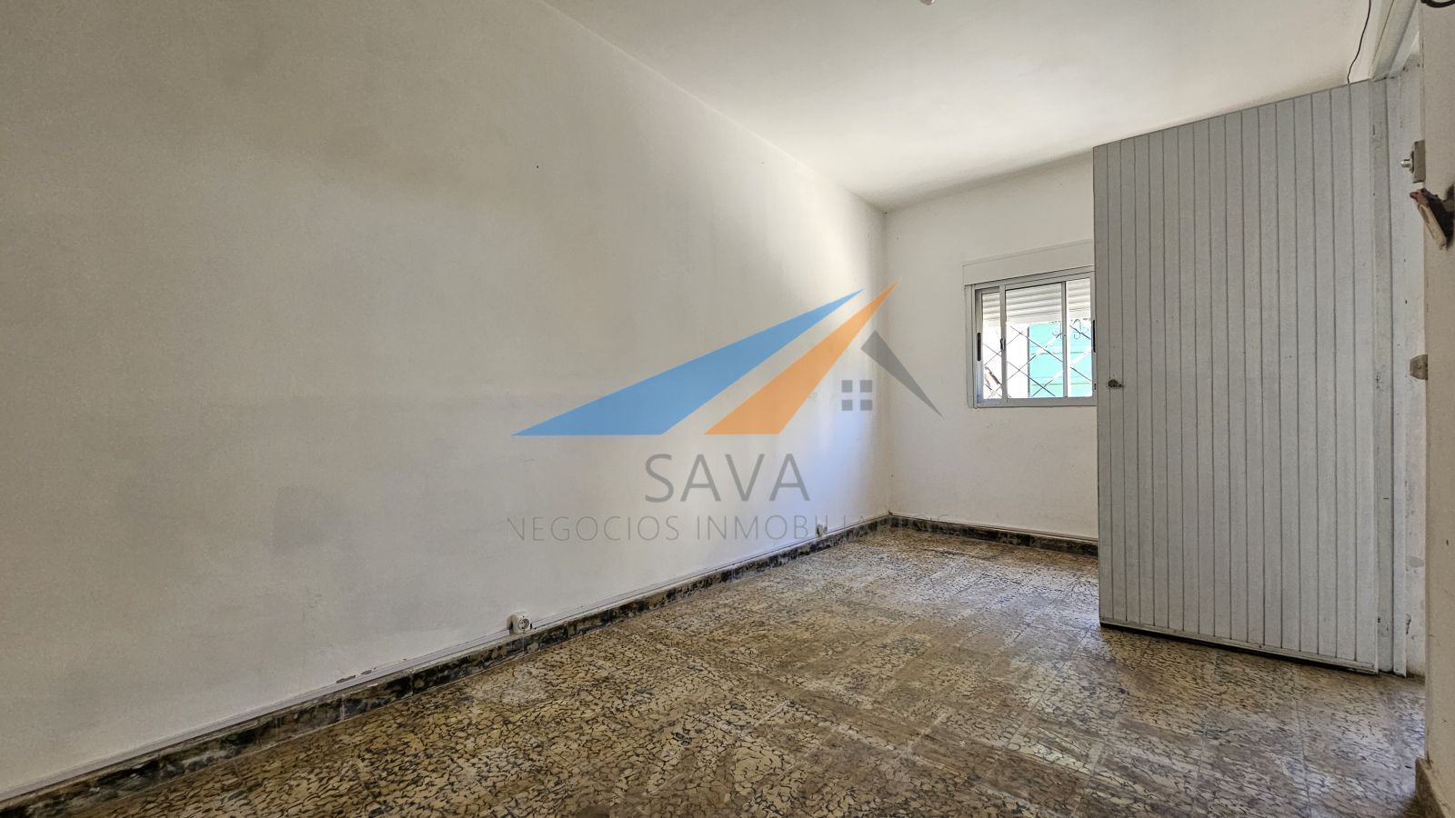 Alquiler Casa 3 Dormitorios + Servicio En Ciudad De La Costa! Patio. Estufa a Leña! · Foto 6