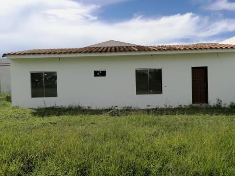 Casa En Urbanización Abierta La Herradura
