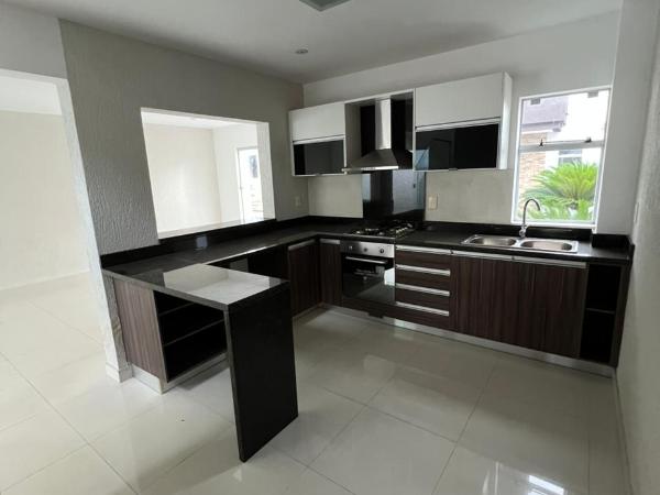 Casa en alquiler en Ita Enramada, Asunción — foto 3