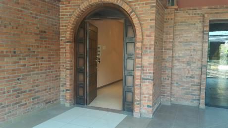 Alquilo Amplio Duplex Bo Ykua Sati