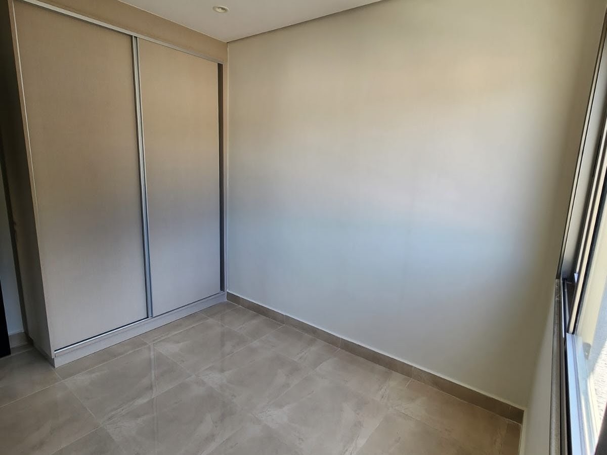 DEPARTAMENTO DE 2 DORMITORIOS EN ALQUILER. PRIMER BARRIO. LUQUE. — foto 3