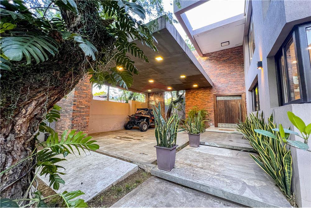 Espectarcular Residencia de Verano, San Bernardino — foto 3