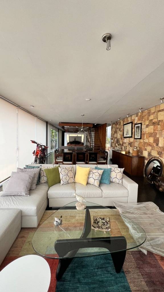VENDO RESIDENCIA CON VISTA AL LAGO, ZONA ANFITEATRO — foto 2