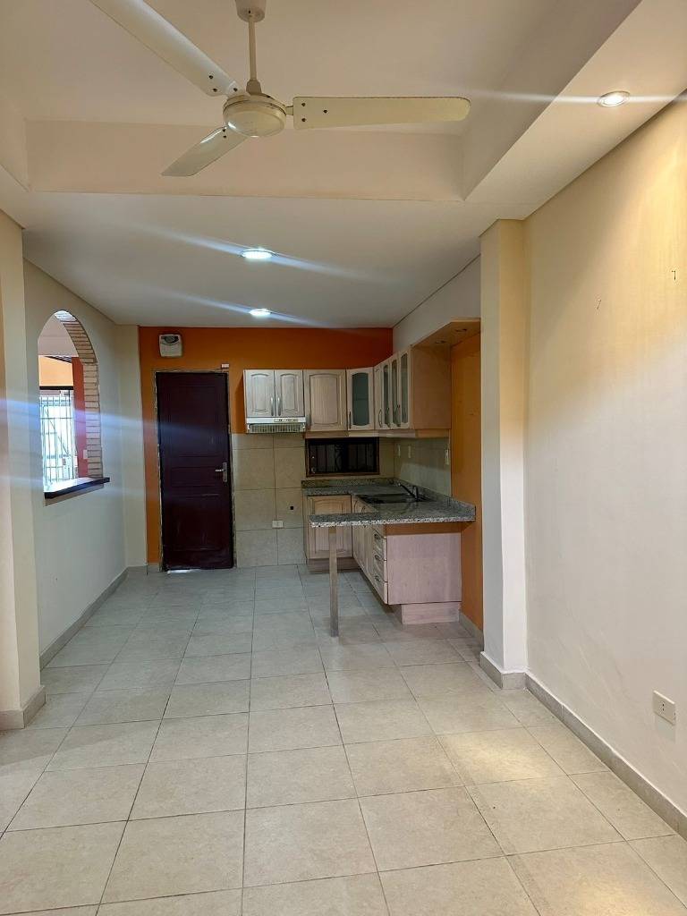 ALQUILO CASA PARA VIVIENDA/OFICINA — foto 2