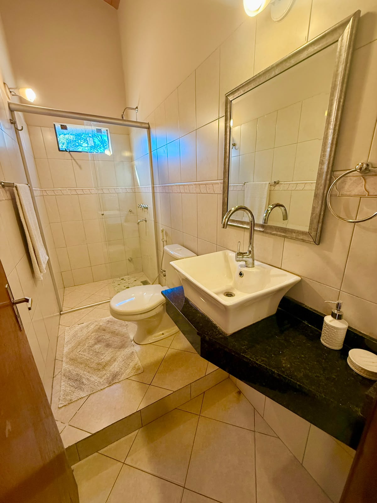 ALQUILO HERMOSO DUPLEX ZONA CONMEBOL — foto 2