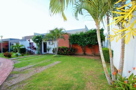 Casa En Venta Cond. Alcantara