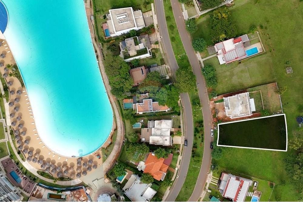 Lote Premium de 791 m² en Aqua Village, San Bernardino, Cerca del Lago — foto 2