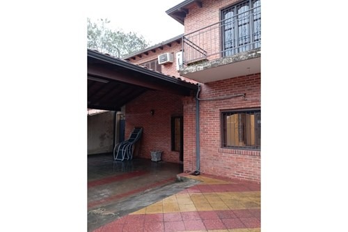 Casa-Alquiler-Mercedes Grau casi Tte Chirife, Mbachio II, Lambaré, Central — foto 3