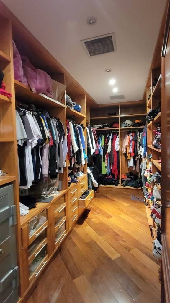 VENDO HERMOSA Y ESPACIOSA CASA EN ASUNCION — foto 2