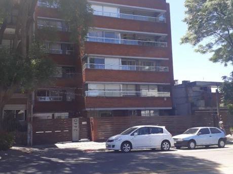 Hermoso En La Blanqueada, 2 Dormitorios!!
