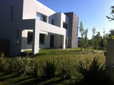 Casa San Nicolas