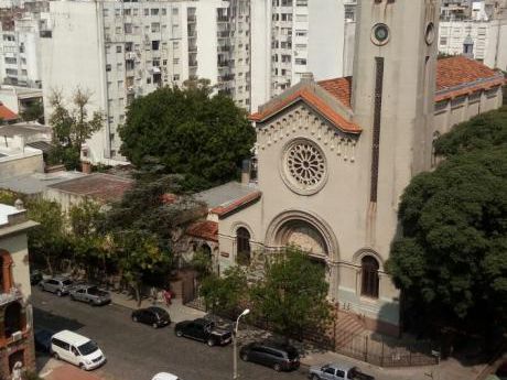 Piso 9 Al Frente Con Vista Despejada! G.C $ 3.400!