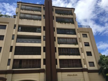 Alquilo Dpto Amoblado Zona Sacramento Y España