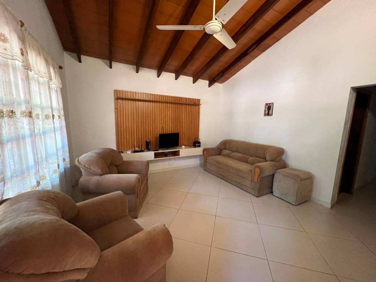 Casa en Venta 3 dormitorios - Luque, Central — foto 3