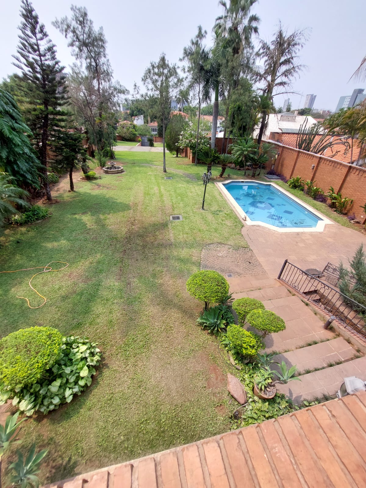 Casa en alquiler en Villa Morra